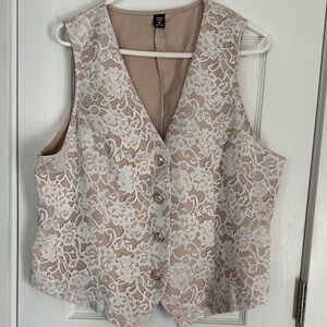 SHEIN Lace Button-Down Vest in Cream and Tan